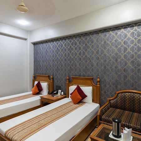 Hotel Sunstar Grand Delhi Zewnętrze zdjęcie