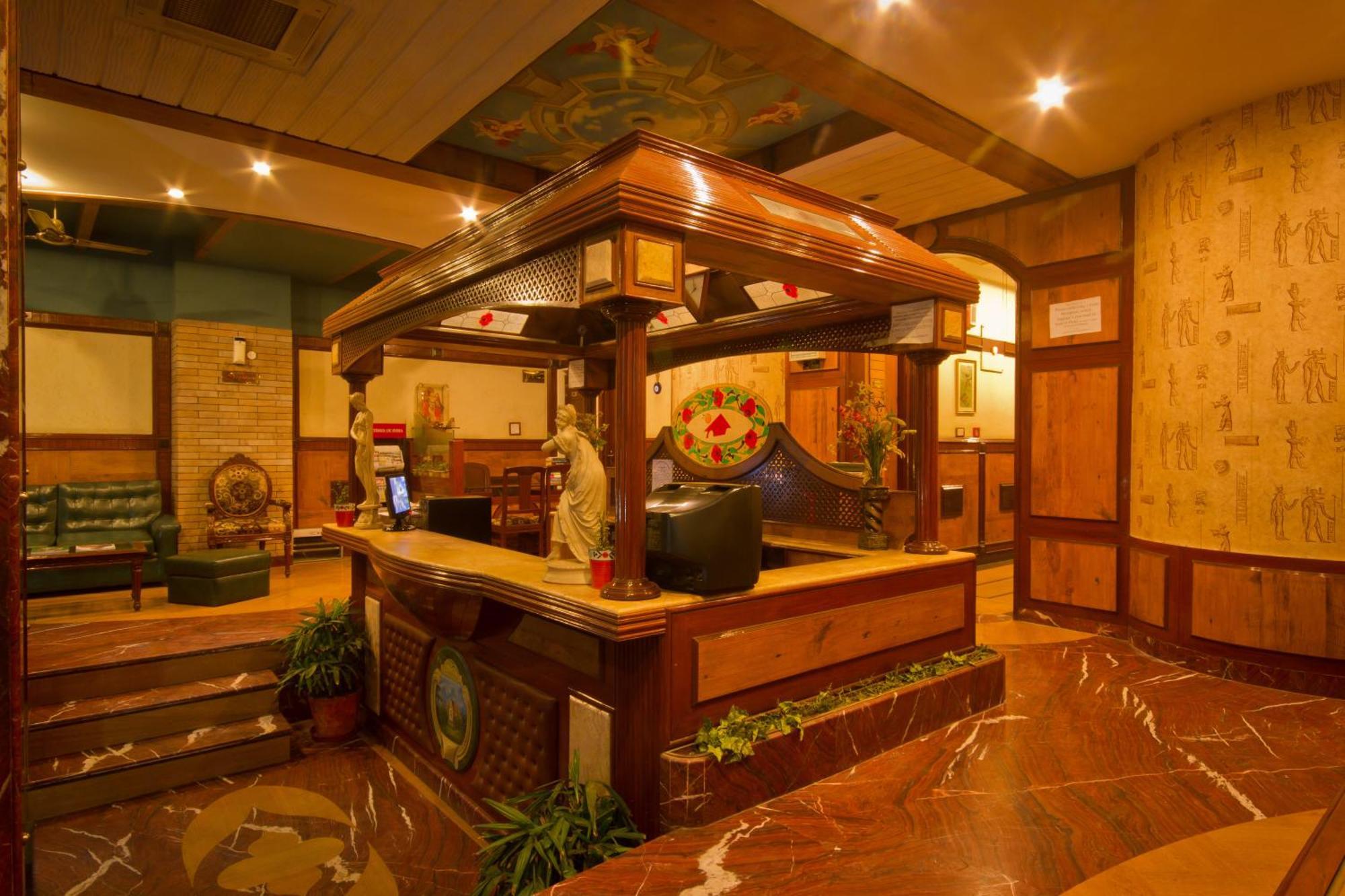 Hotel Sunstar Grand Delhi Zewnętrze zdjęcie