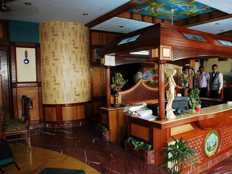 Hotel Sunstar Grand Delhi Zewnętrze zdjęcie
